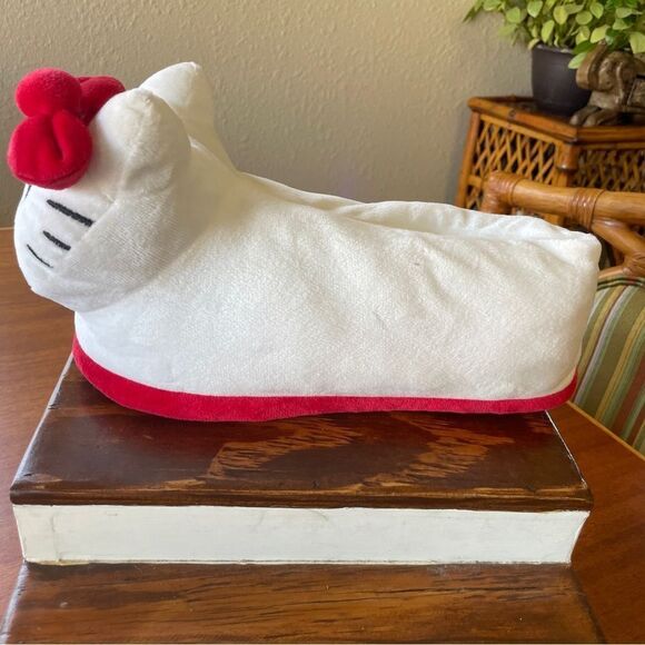 Hello Kitty Plush Slippers White Red Size L-XL - Picture 2 of 11